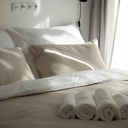 Apartment U Brehu Lipna Se Zahradou *
